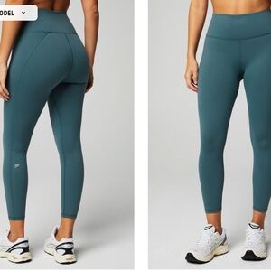 Small storm slate Define PowerHold® High-Waisted 7/8 Legging fabletics leggings